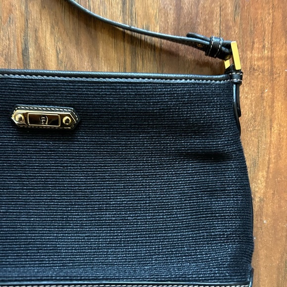 🖤🖤🖤🖤Woven Black Shoulder Bag 🖤🖤🖤🖤 - Picture 3 of 8